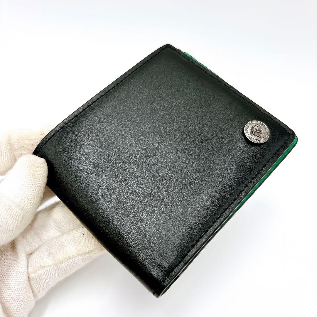 美品 ＊ VERSACE ヴェルサーチ メデューサ バイカラー 二つ折り財布