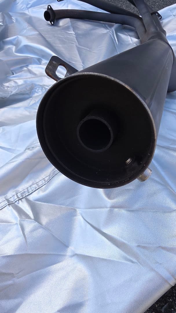 イナズマ400 バイク マフラー