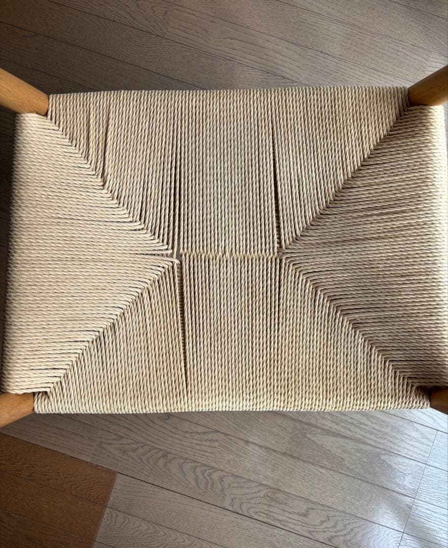 無印オーク材ペーパーコードアームチェア