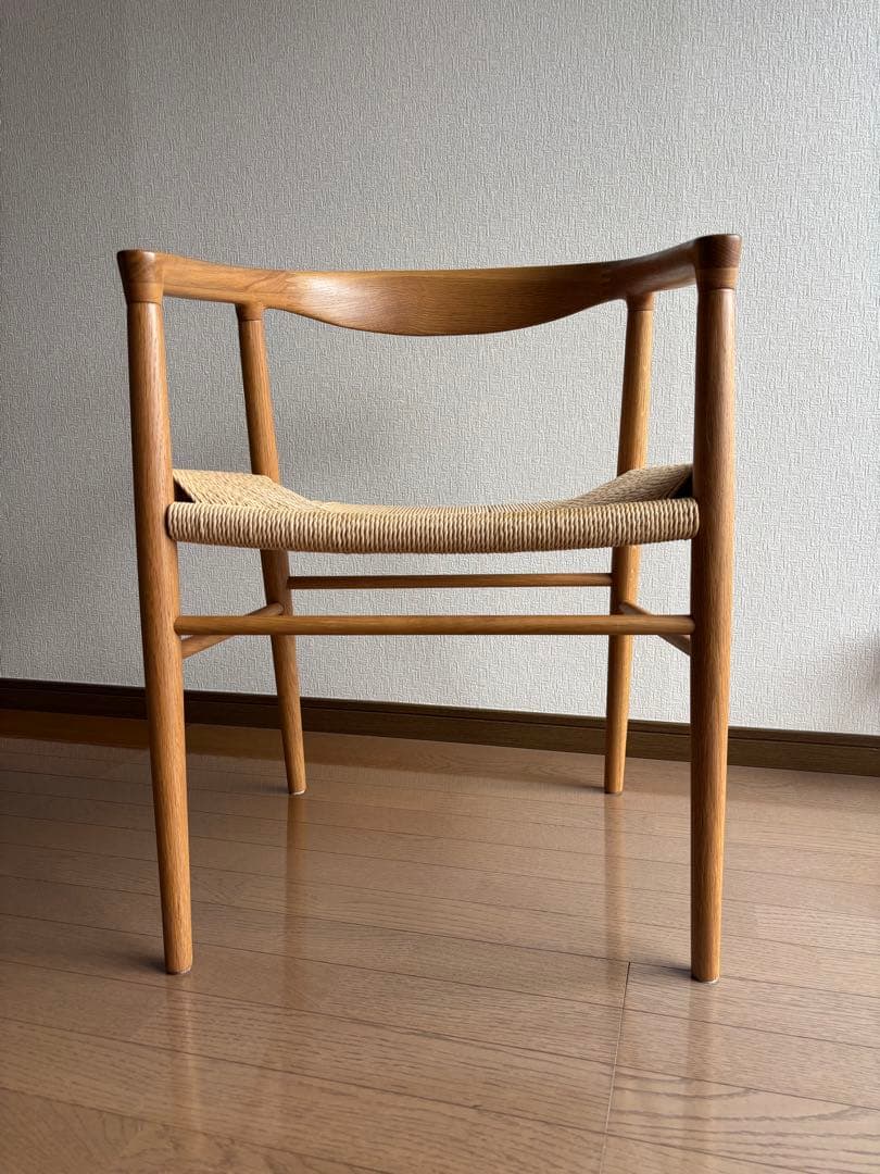 無印オーク材ペーパーコードアームチェア