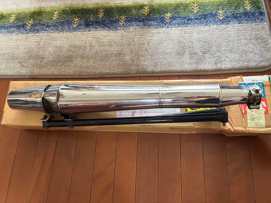 サンダーヘッダー マフラー (ドラスタ400)