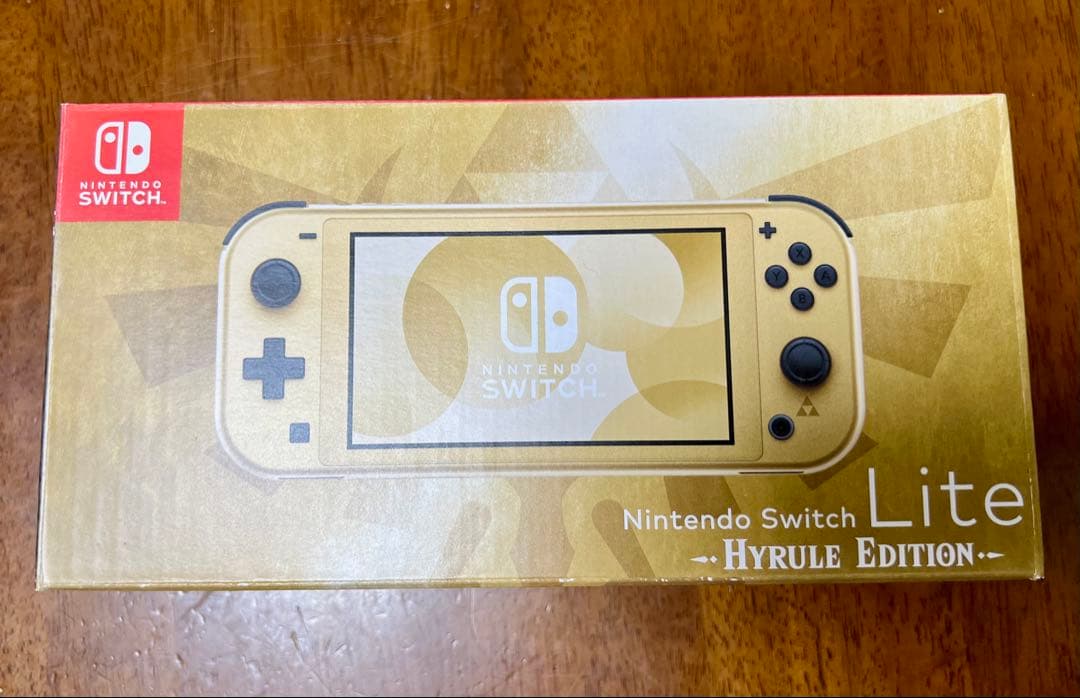 Nintendo Switch Lite Hyrule Edition 本体
