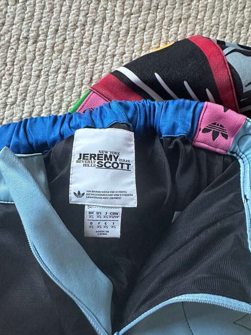 adidas Jeremy Scott パンツ　XS