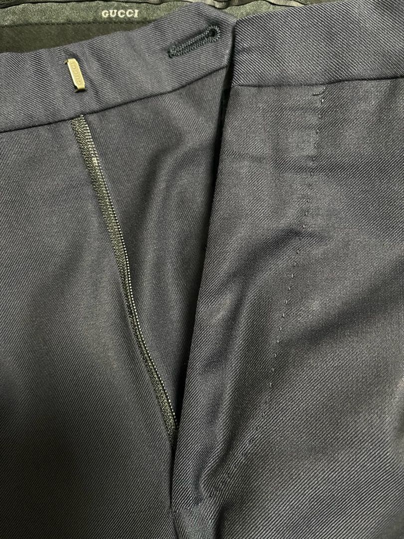 限定価格！GUCCIネイビー スーツ サイズ54 ハンガー付き