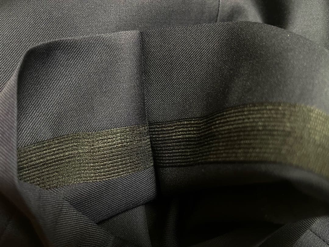 限定価格！GUCCIネイビー スーツ サイズ54 ハンガー付き