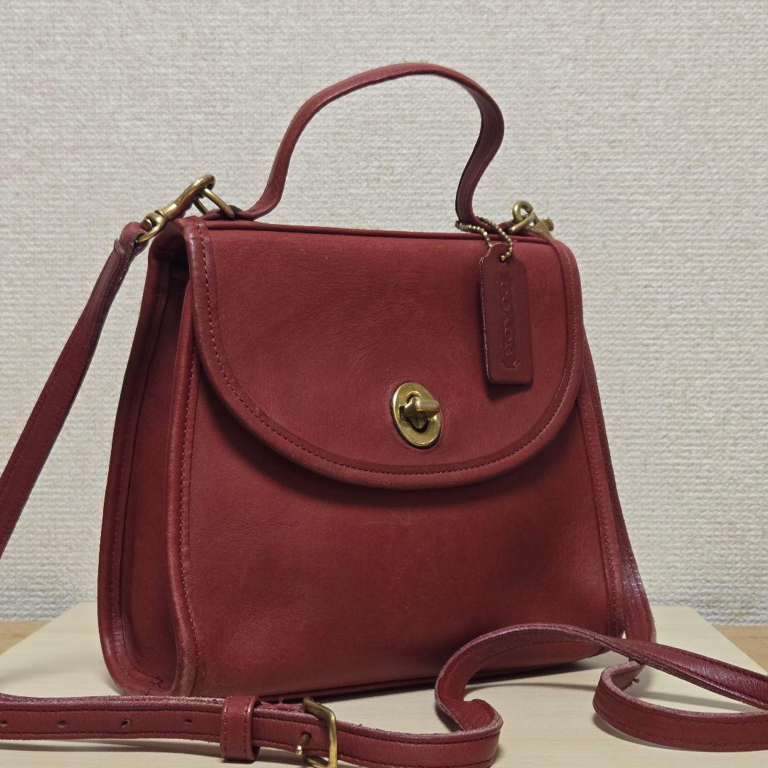 オールドコーチ 9985 ターンロック トップハンドル ハンドバッグ レッド