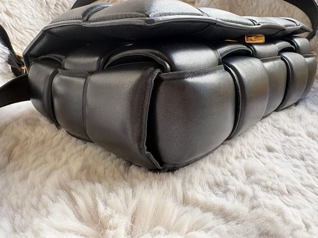 ボッテガヴェネタカセット ショルダーバッグ