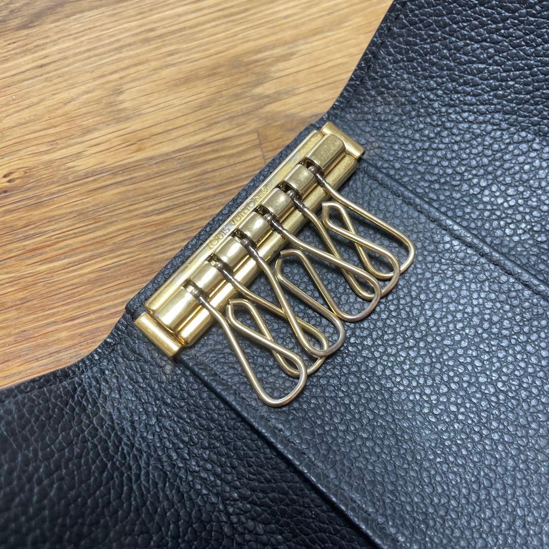 LV ルイ・ヴィトン　キーケース　ミュルティクレ6 ブラック