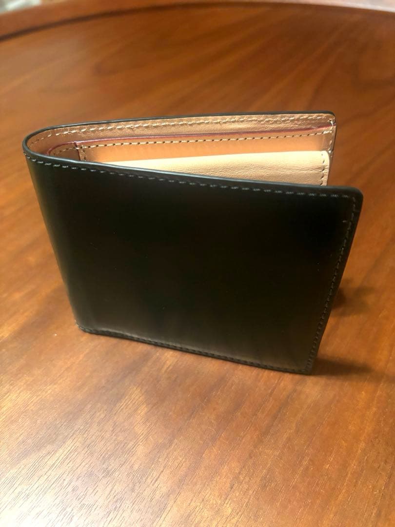 【最終値下げ】CIMABUE 二つ折り財布　コードバン　グリーン財布　本革