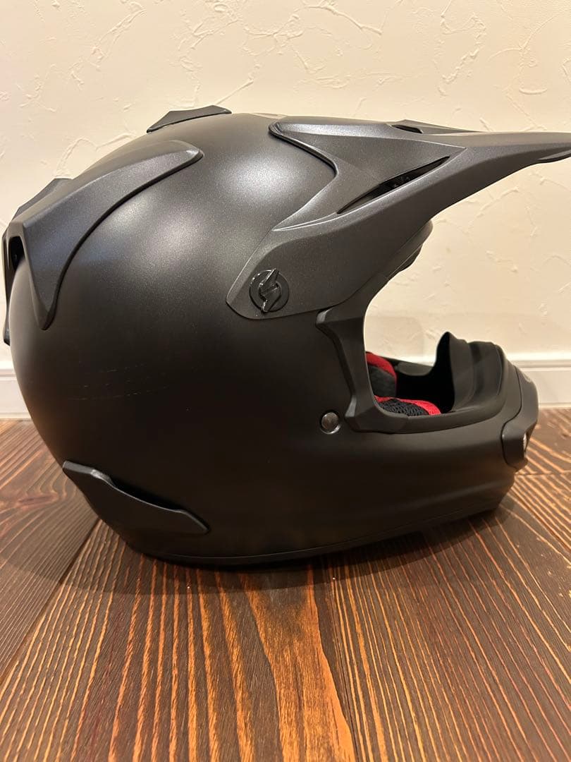 Arai V-CROSS4 VX-IV フルフェイスヘルメット マットブラック