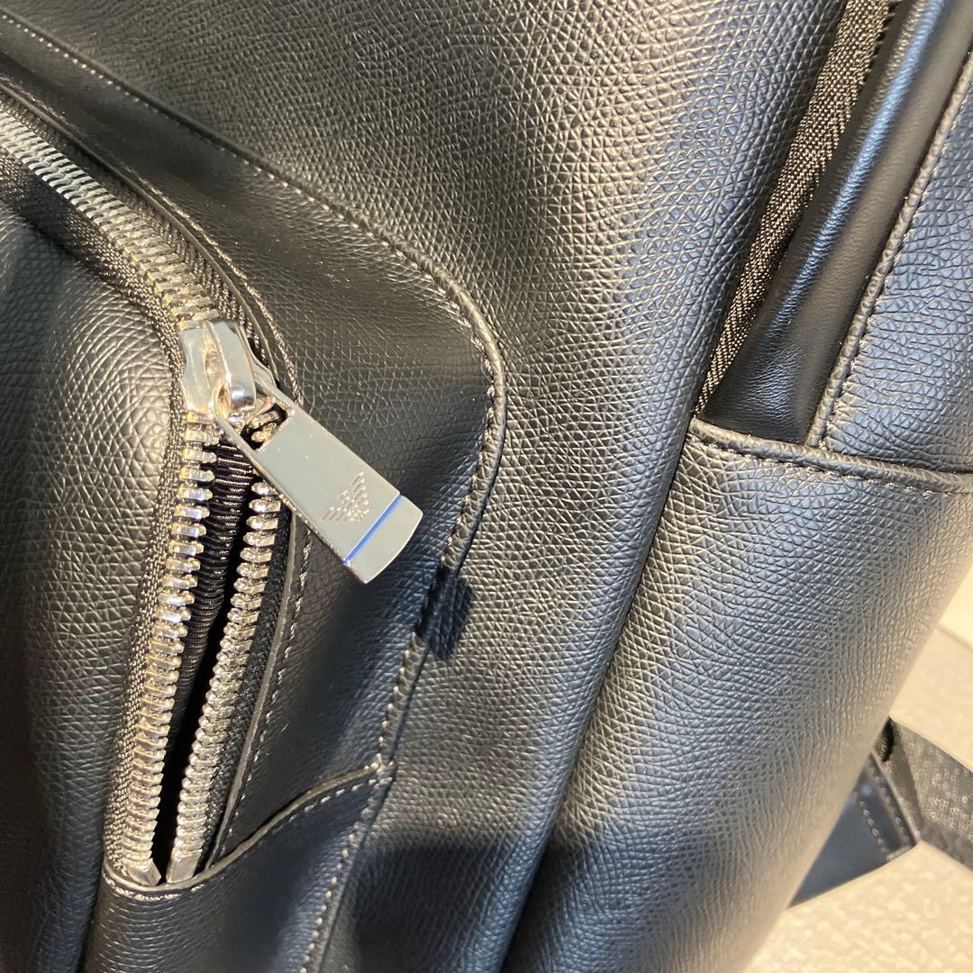 Emporio Armani 黒 バックパック