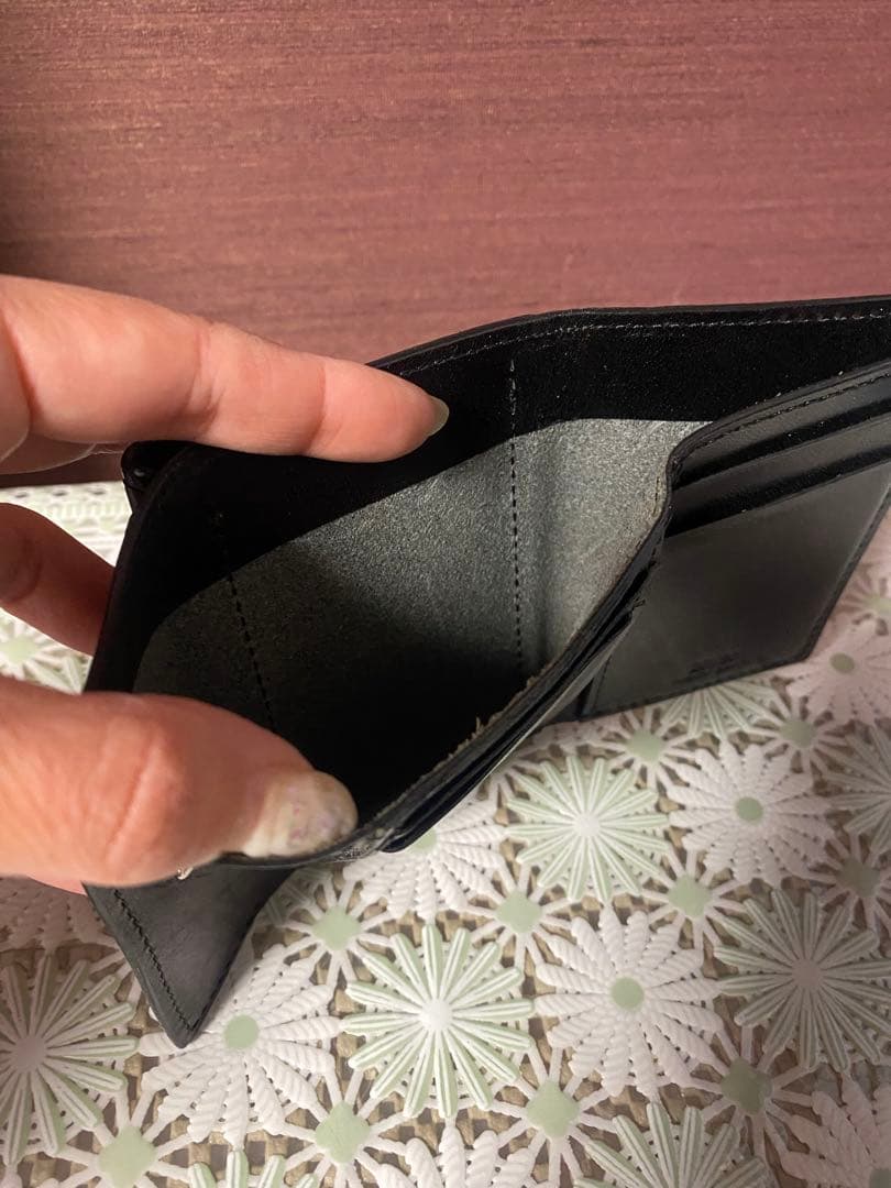 ブラックレザー 三つ折り財布 (トゥエンティーエイティー)