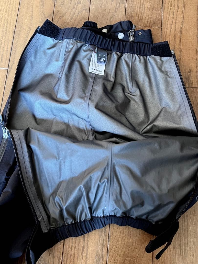 アウトドアリサーチ ゴアテックス XS 防水　バックカントリー　スキー　雪山登山