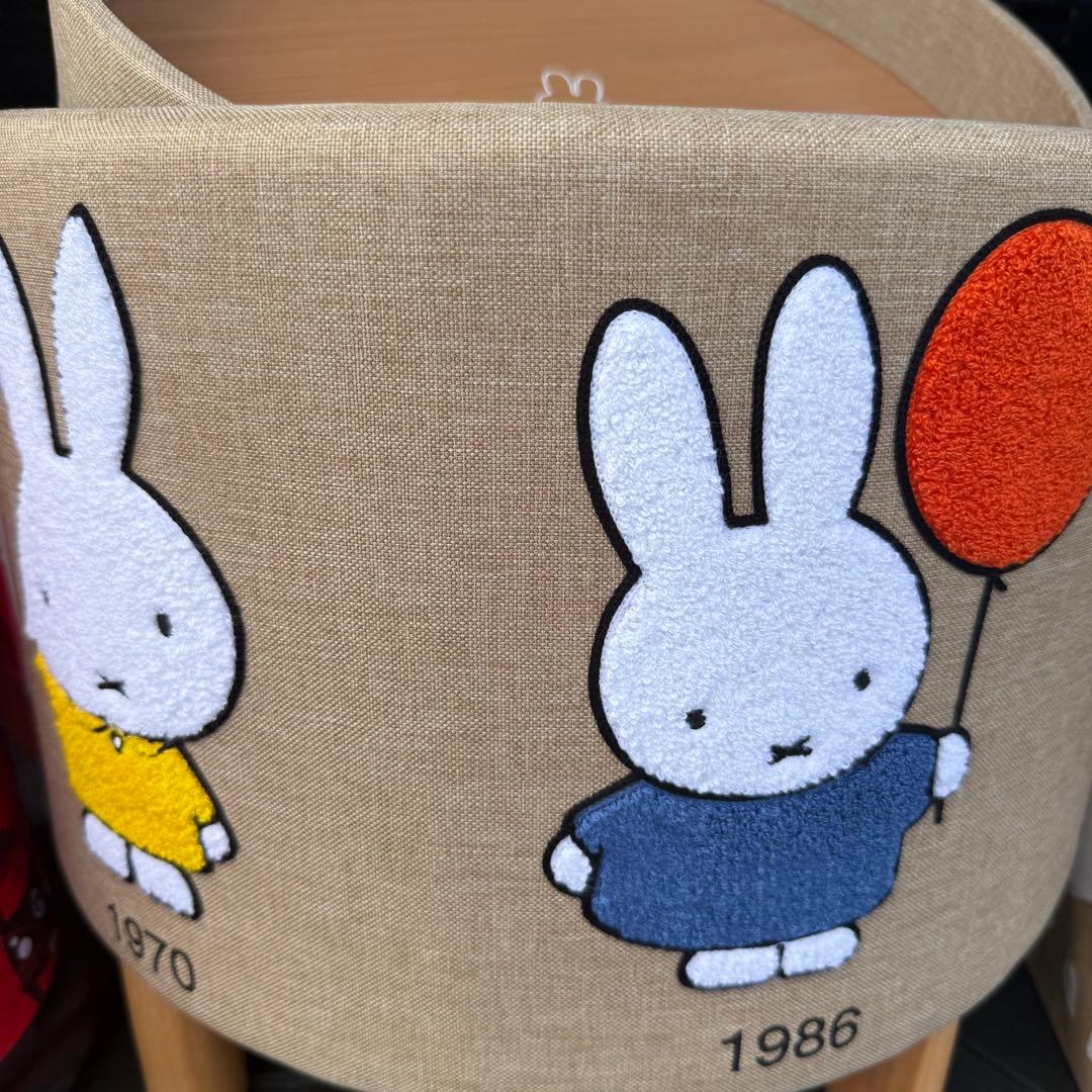 スツール　収納　　ミッフィー スタディオクリップ