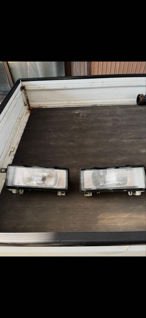 Y30ライト台湾製デコトラレトロ激レア奥目