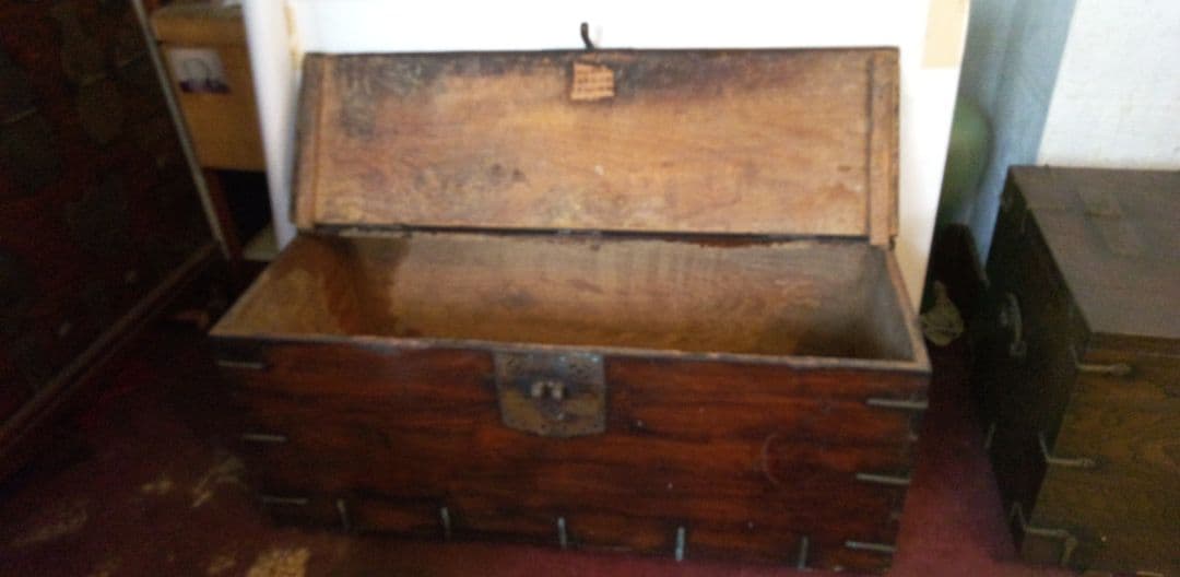 李朝家具　トンケ　ダークブラウン　木製アジアン収納箱