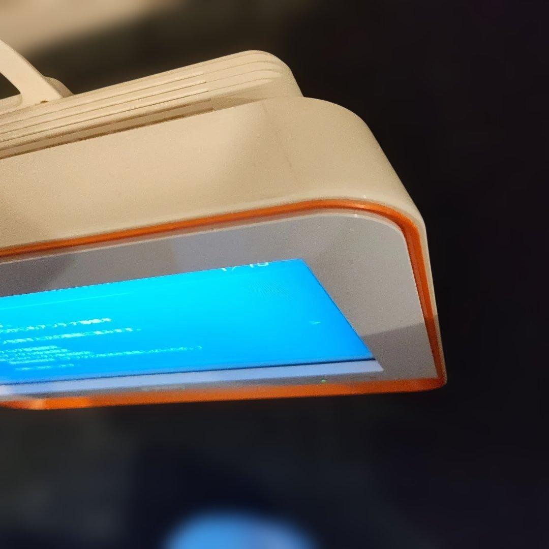 SONY BRAVIA 液晶テレビ オレンジ/ホワイト　16V