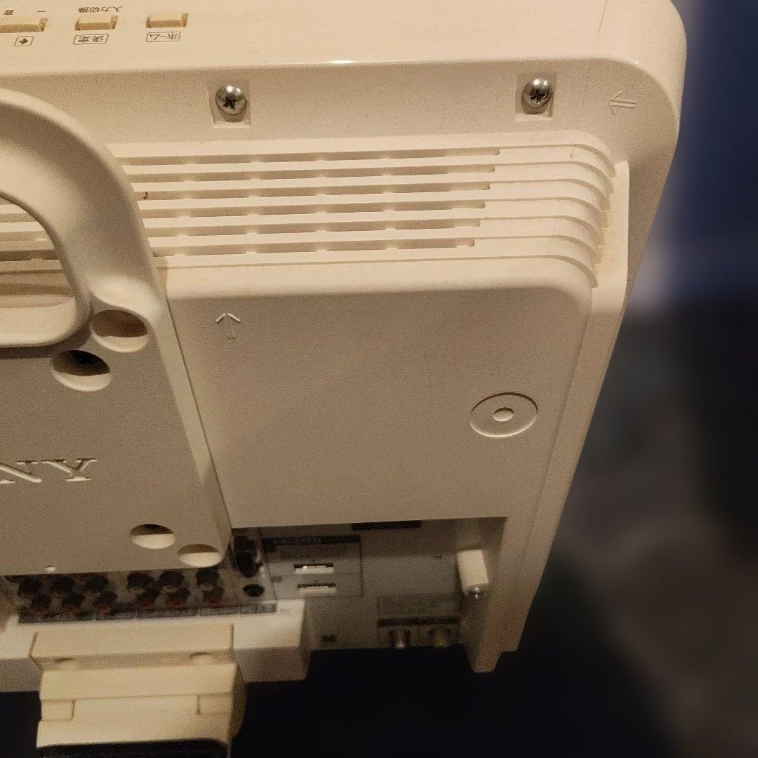 SONY BRAVIA 液晶テレビ オレンジ/ホワイト　16V