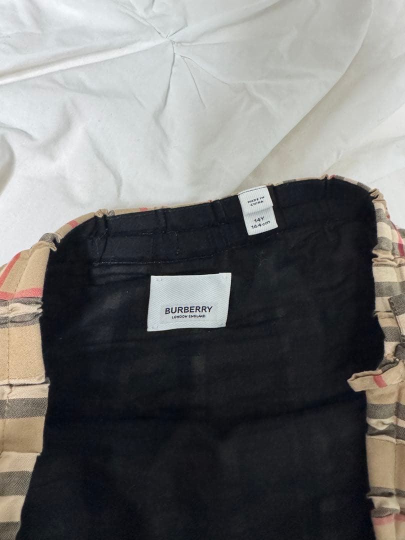 BURBERRY チェック柄 プリーツスカート