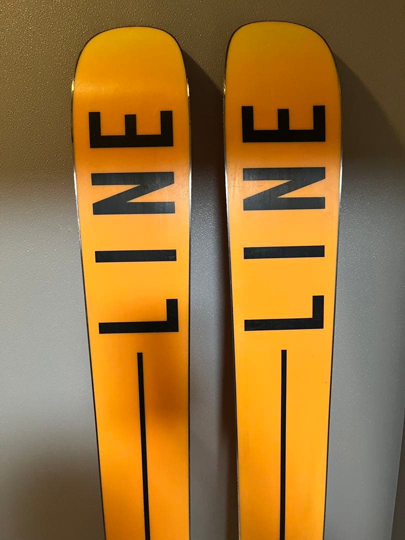 スキー板　LINE BGMT 179cm