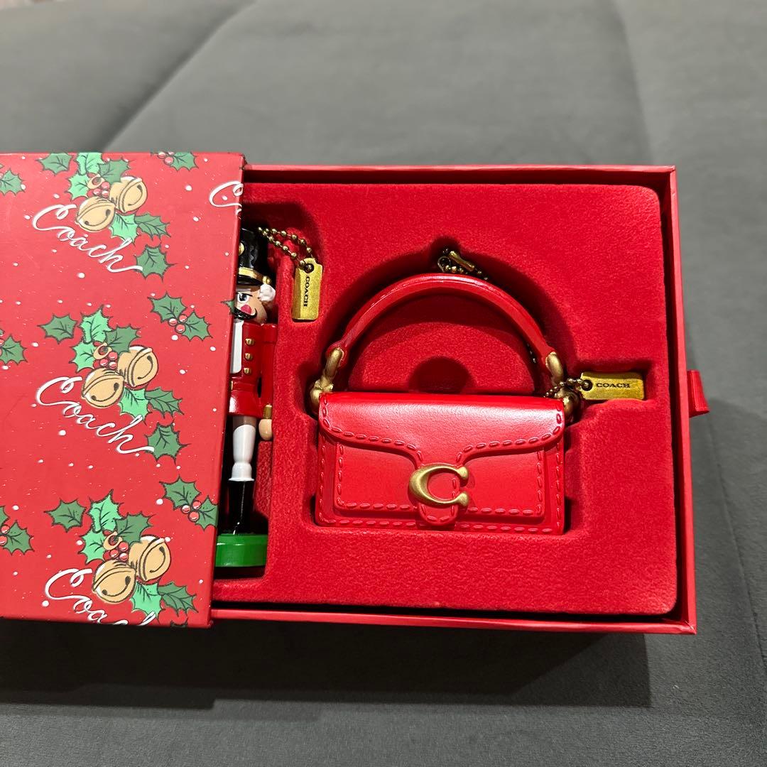 【希少】新品未使用COACH クリスマス　オーナメント　チャーム　くるみ割り人形