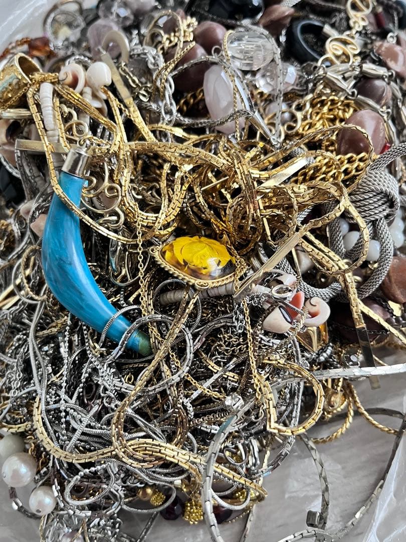 イミテーションジュエリー　ジャンク　まとめ売り