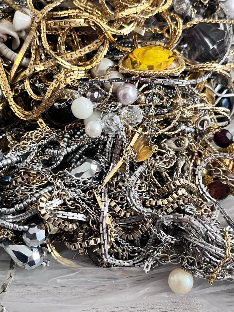 イミテーションジュエリー　ジャンク　まとめ売り