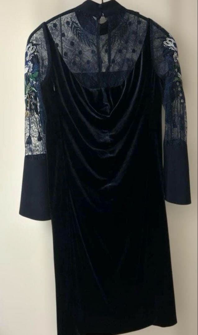 mame ベロアワンピース