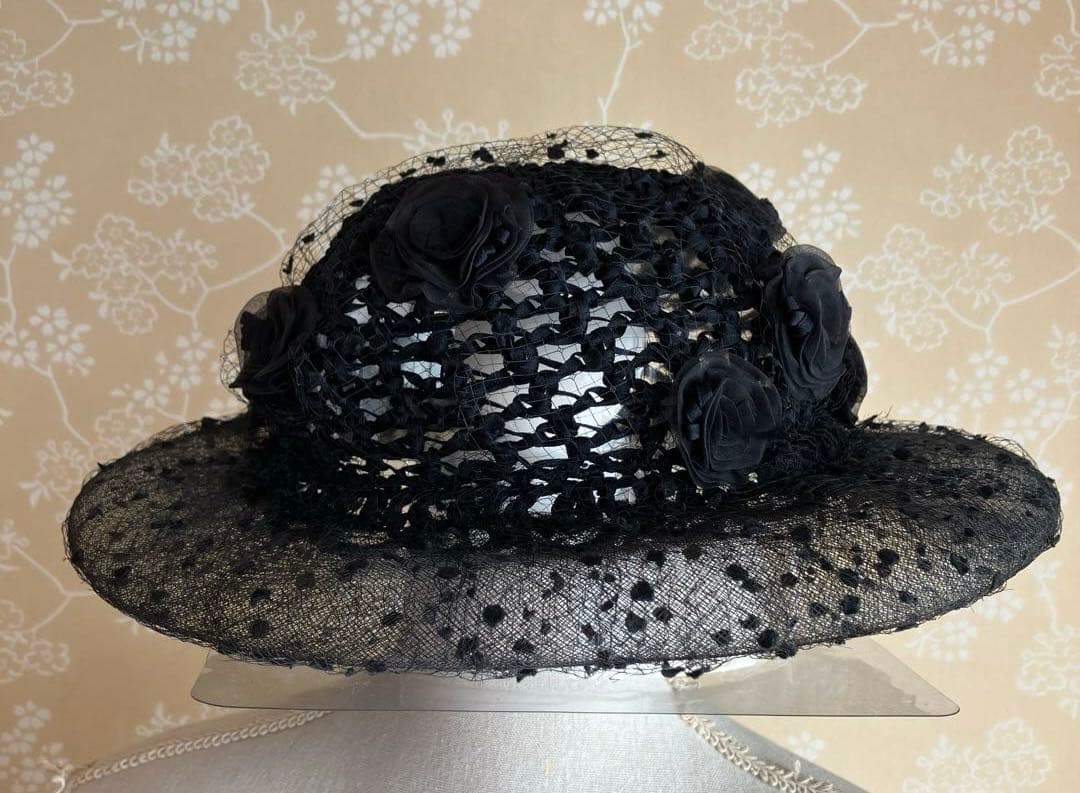 銀座ボーグ　シルク土台　レースとチュールの帽子