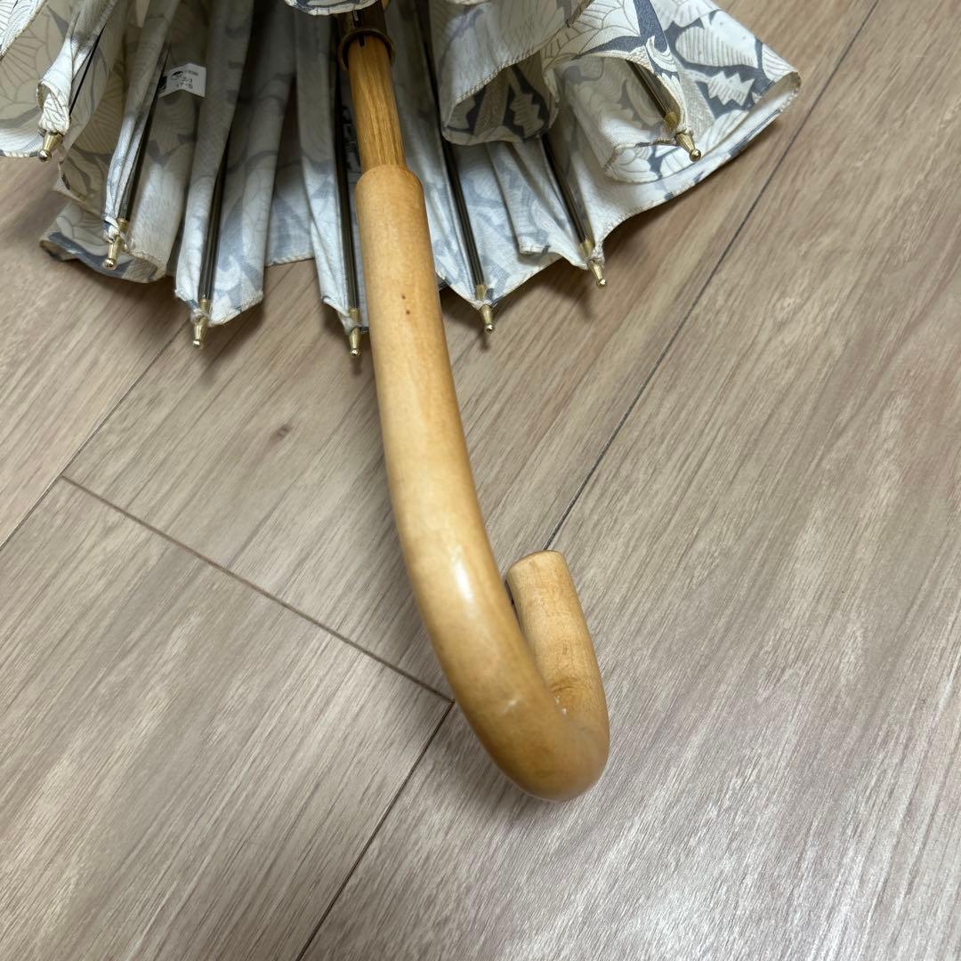 鹿児島睦　日傘