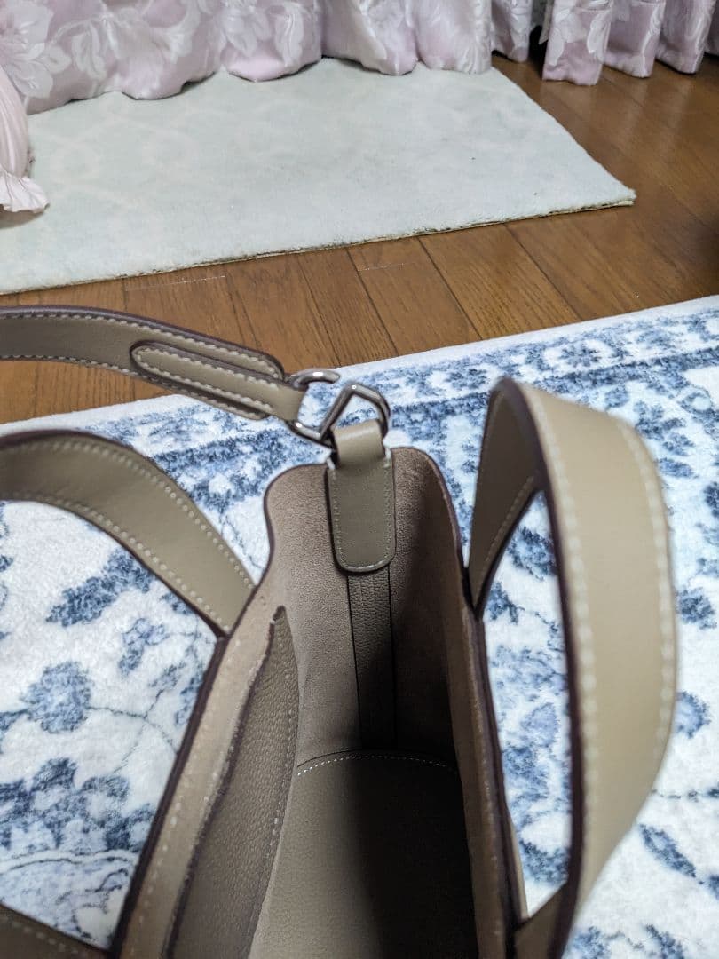 本革/ショルダーバック