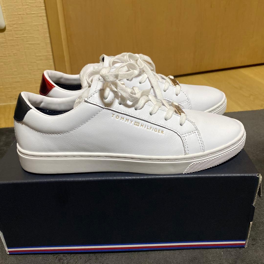   レディースホワイトスニーカー