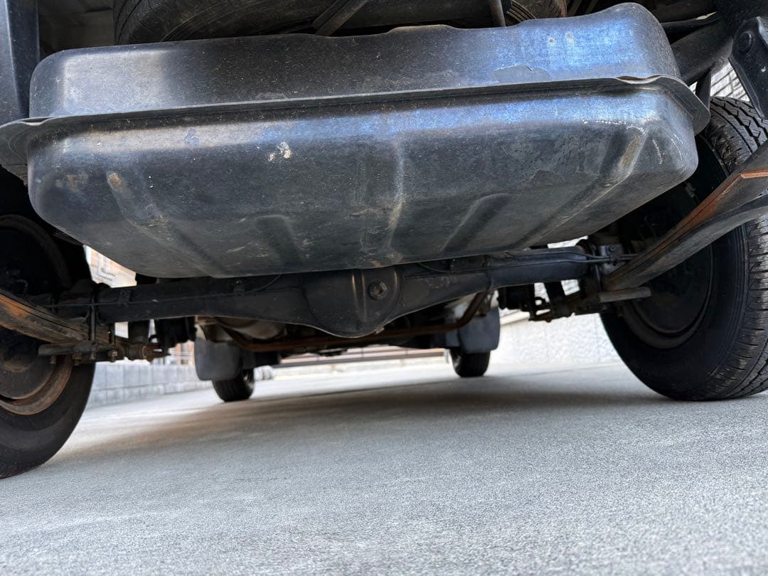 年末セール　51キャリイ　4WD 丸目