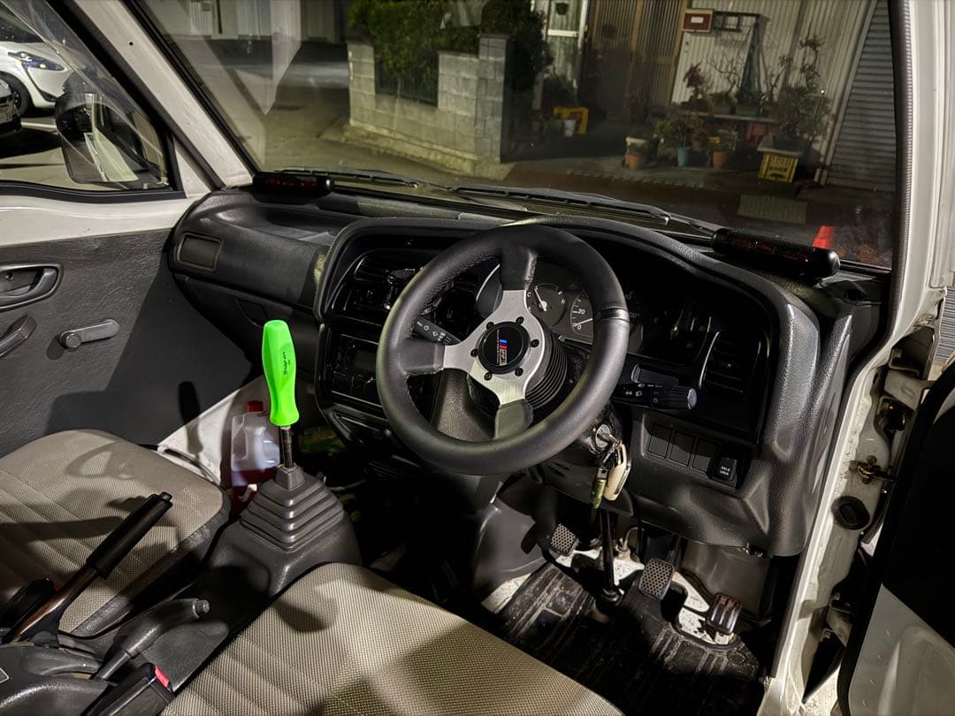 年末セール　51キャリイ　4WD 丸目