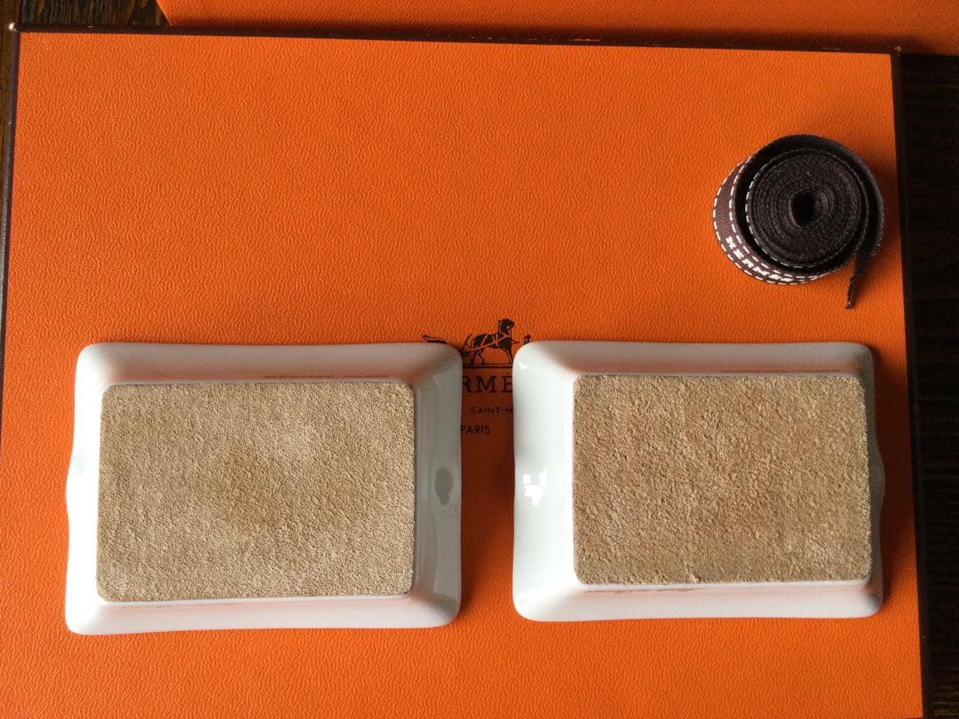 HERMES エルメス　トランプ柄角小皿４枚組　箱リボン付き　新品未使用