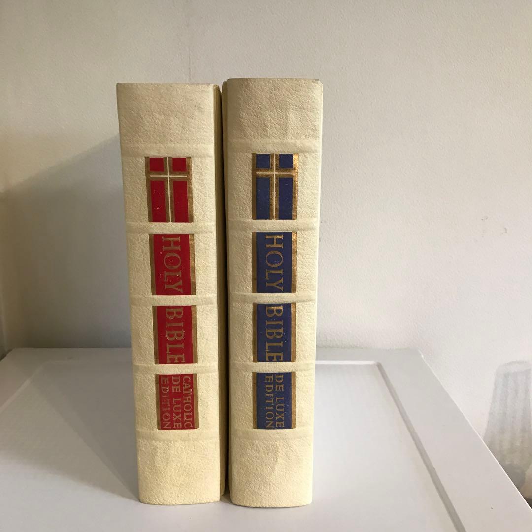 ビンテージ　HOLY BIBLE 聖書　2冊セット
