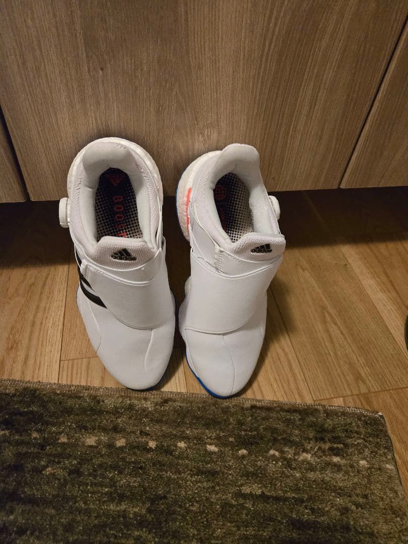 未使用　adidas ゴルフシューズ ツアー360ボア　未使用
