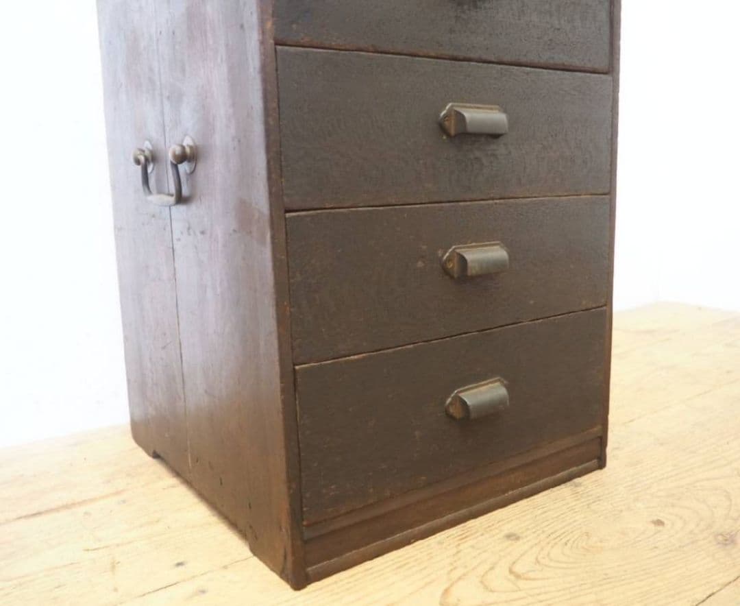 1007 ヴィンテージ　小引き出し　収納棚　陳列台　チェスト　書類ケース　レトロ