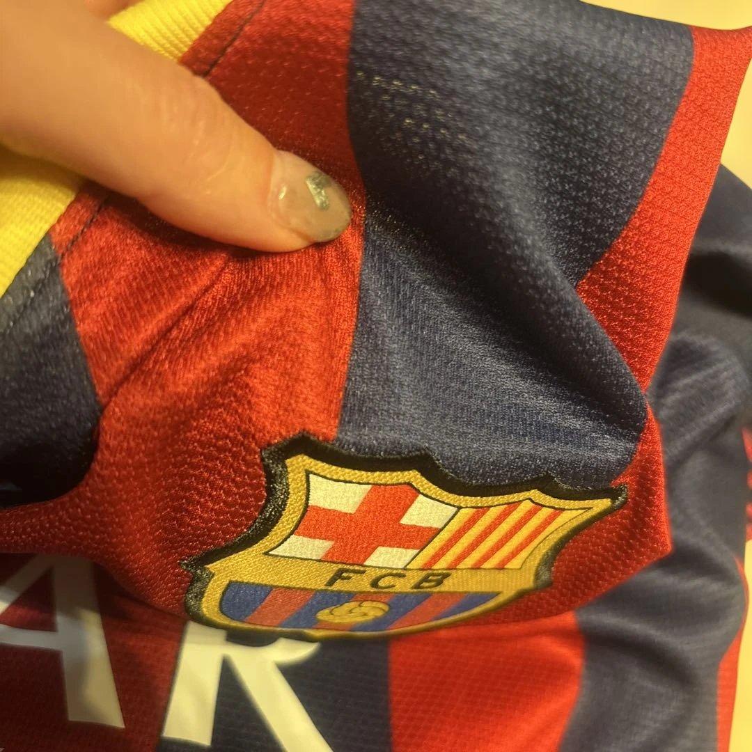 バルセロナ　メッシ　ユニホーム