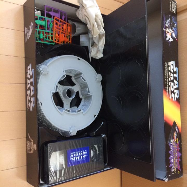 送料無料　スター・ウォーズ ビデオ(VHS)付 ボードゲーム STAR WARS