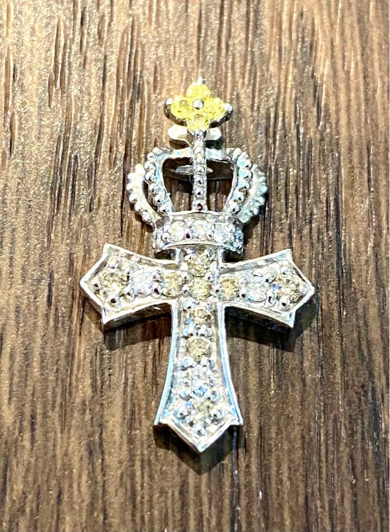 QVC笠原真寿美 ペンダントトップ ダイヤモンド クラウン クロス K18WG