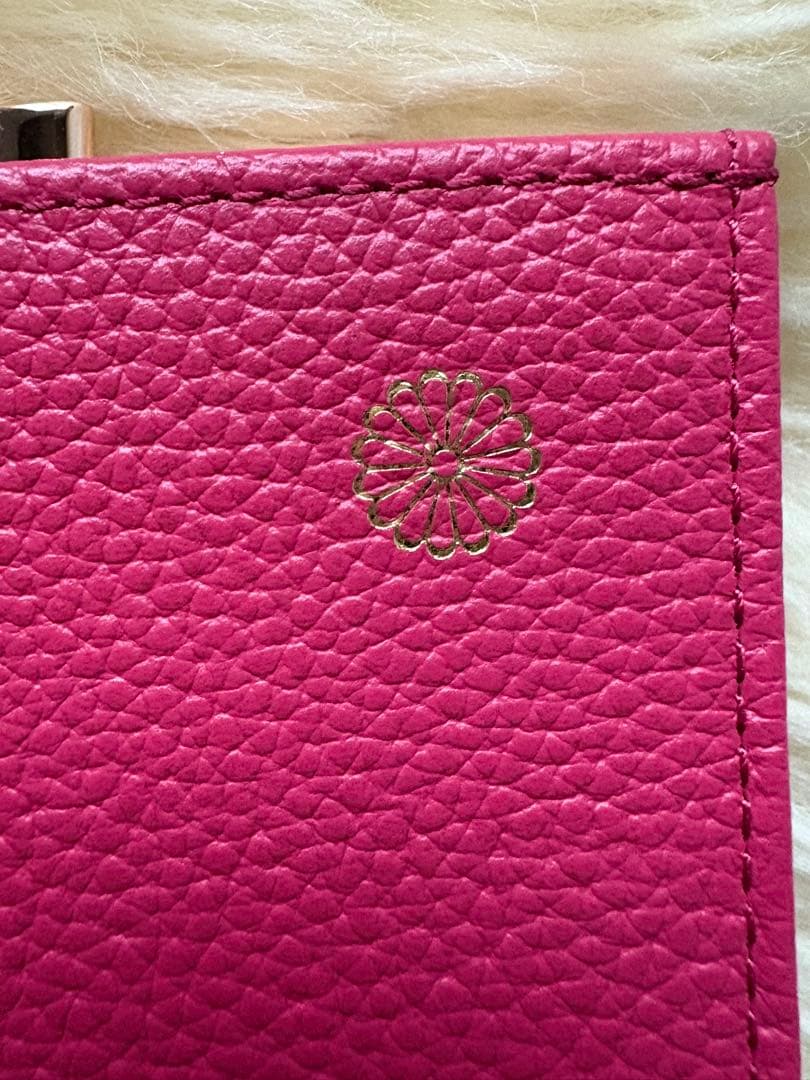 M yday 【皇居限定・がま口財布　新品未使用】ローズピンク　本革