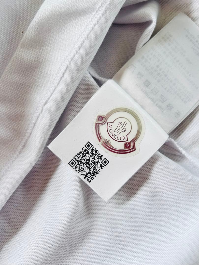 トモ MONCLER ホワイト 長袖カットソー Mサイズ