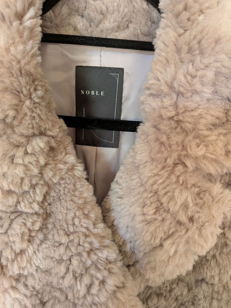 ★専用★NOBLE　リッチフェイクボアショートコート