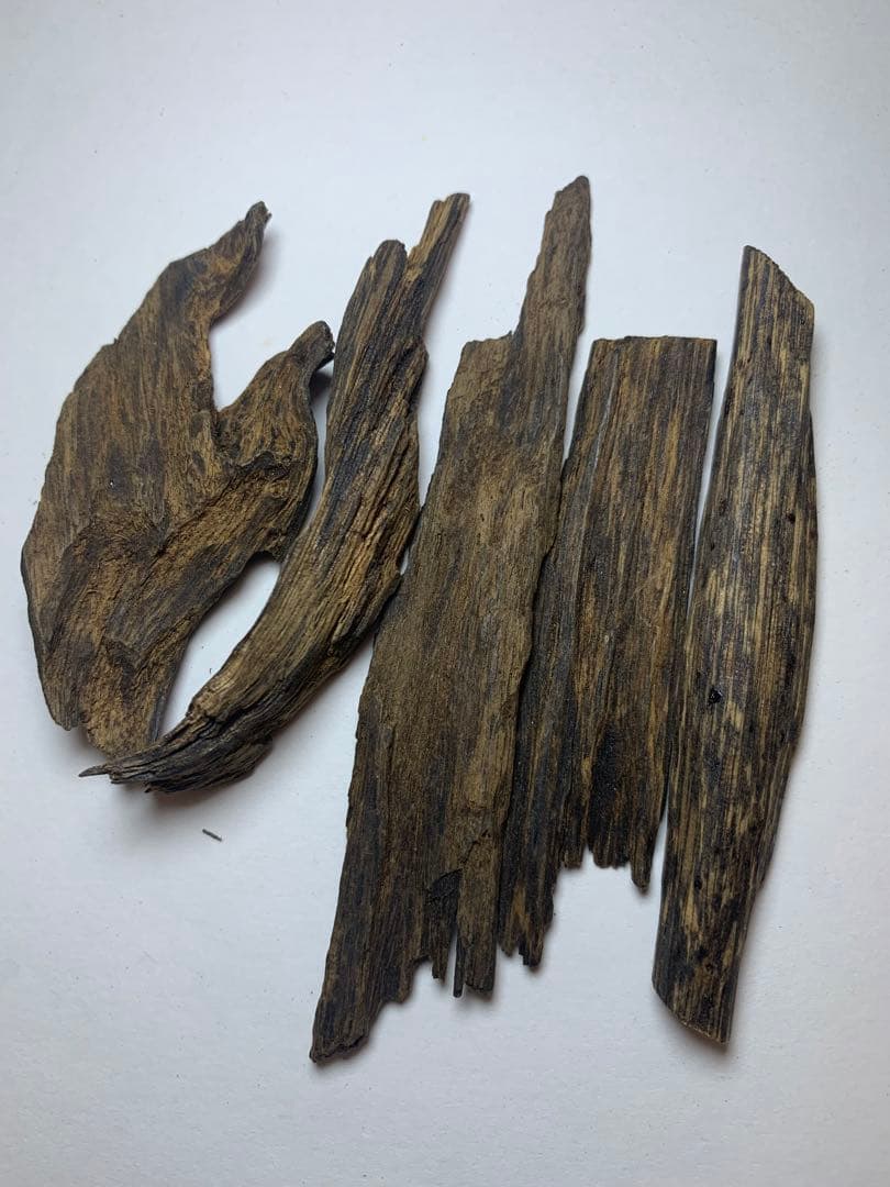 香木真南蛮 極品10.546g  高級沈香 お香 聞香用　香木 香道 伽羅•沈香