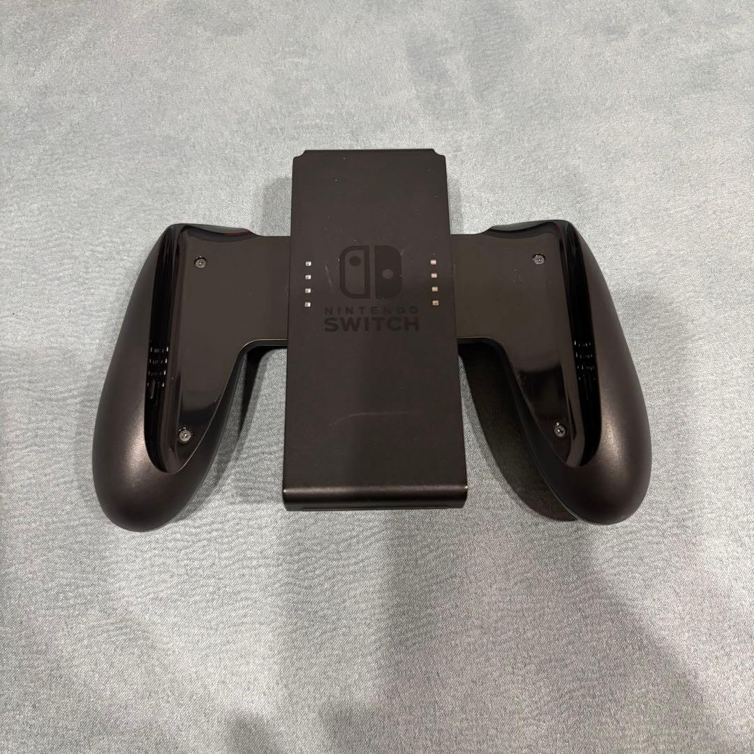 Nintendo Switch 本体　付属品完備　初期化済　動作確認済