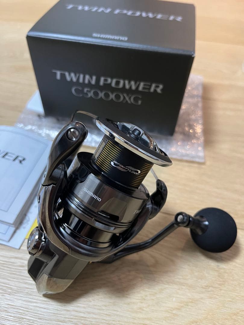 未使用 SHIMANO 24 TWINPOWER ツインパワー C5000XG