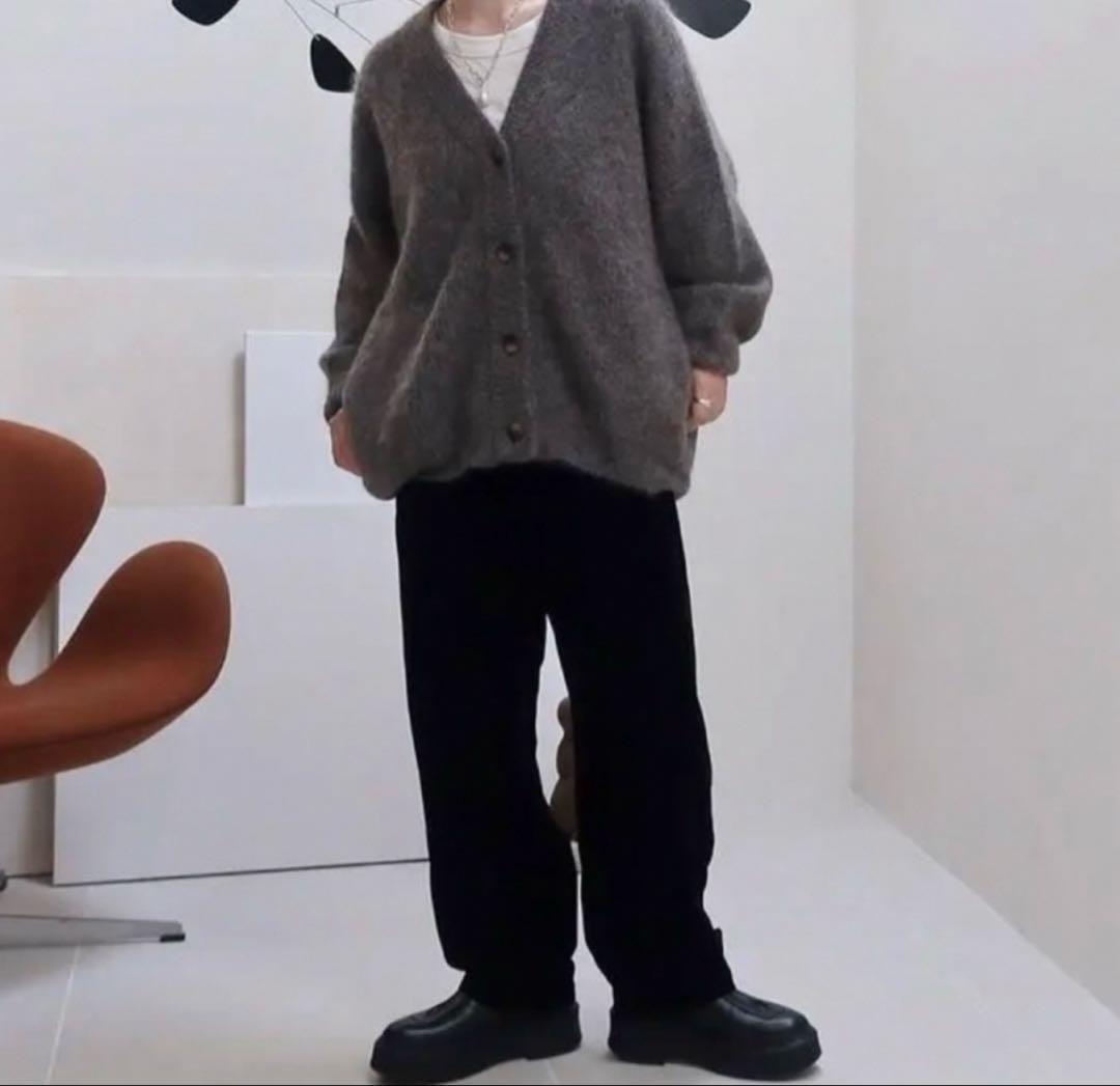 argue ベルベットパンツ