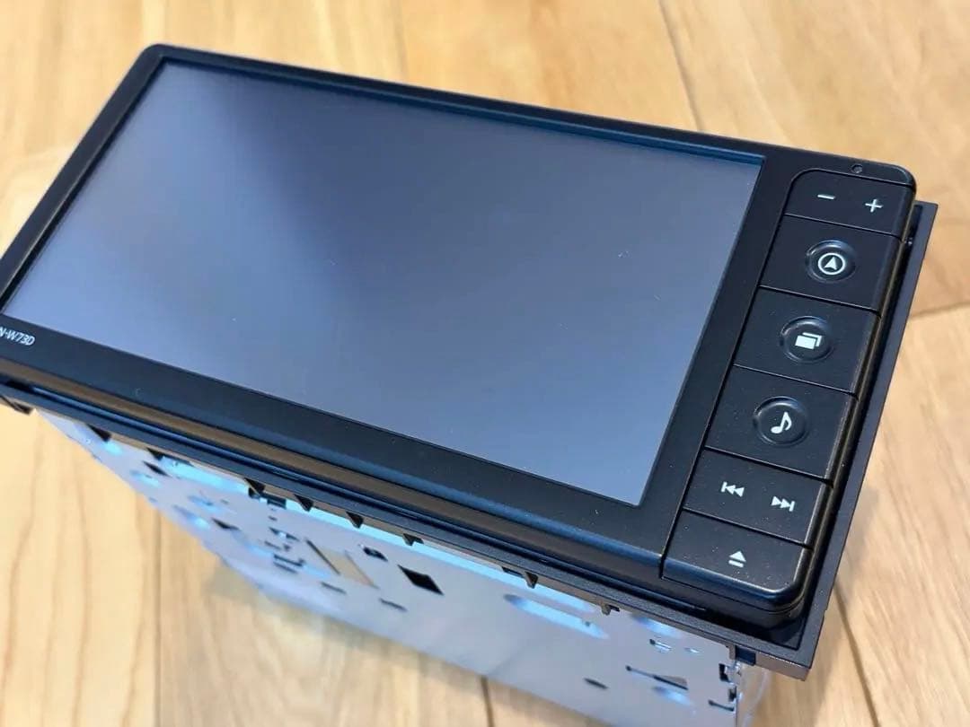 ダイハツ純正 NMZN-W73D 7インチ 2024年地図　パナソニック製