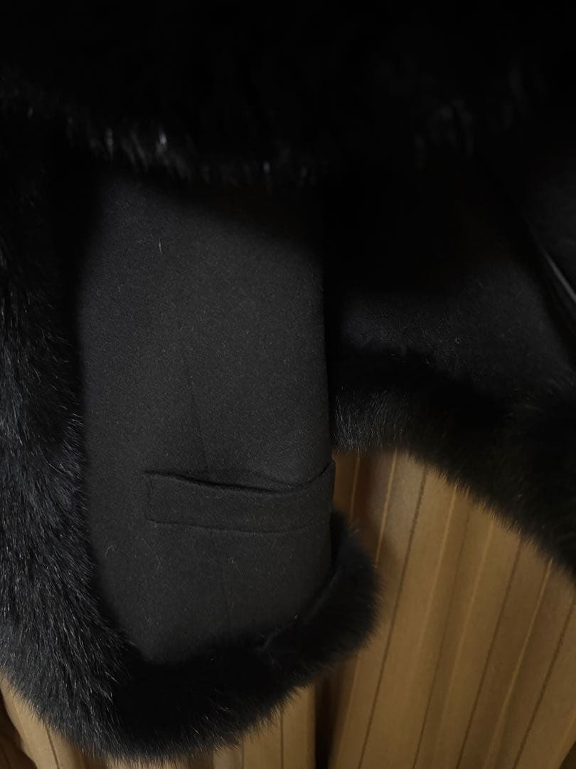 新品同様sagafursサガファー フォックス　ファー　ウールカシミヤ　ポンチョ